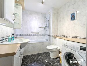 Photo 16- click for photo gallery